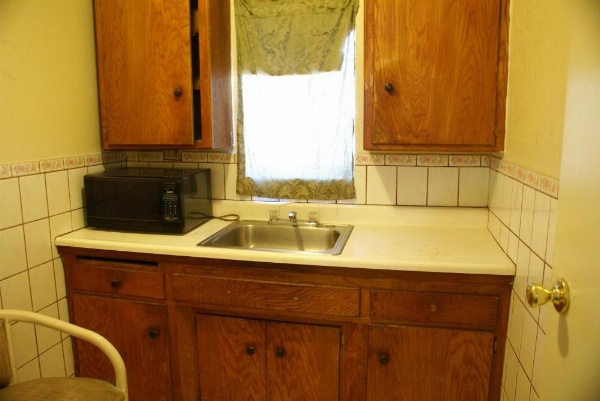 Sahara Motel image 16