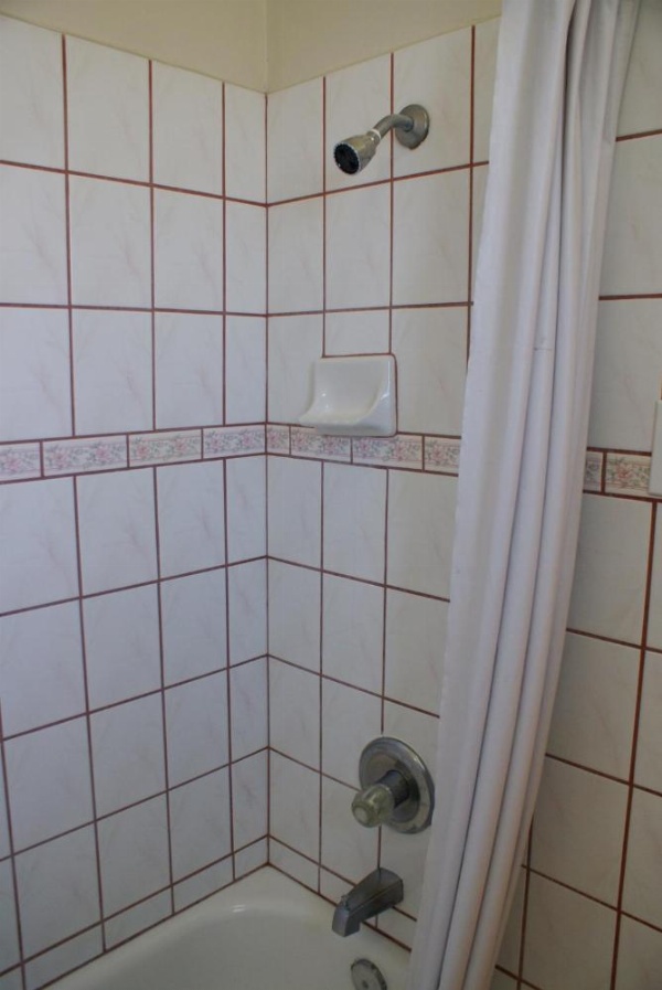 Sahara Motel image 18